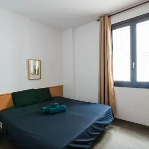 Cosy Flat W/ Beautiful Views And Cute Balcony Apartamento